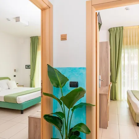 Hotel Park & Dependance Con Martinsicuro