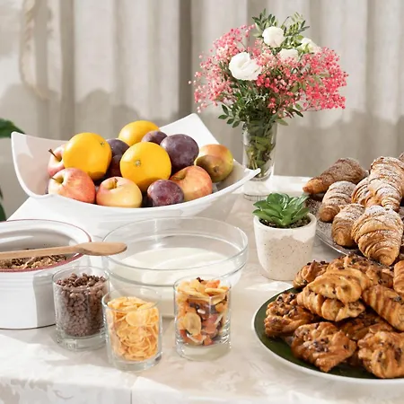 Park & Dependance Con