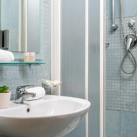 Park & Dependance Con Hotel Martinsicuro