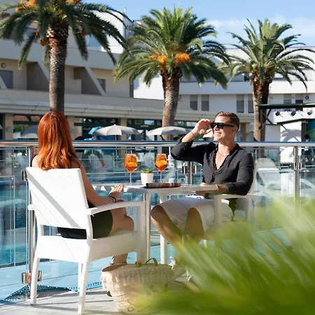 Hotell Park & Dependance Con