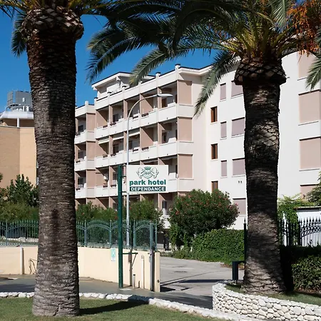 Hotell Park & Dependance Con 3*