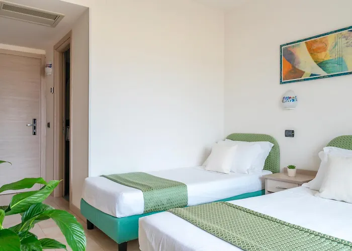 Otel Park & Dependance Con Martinsicuro