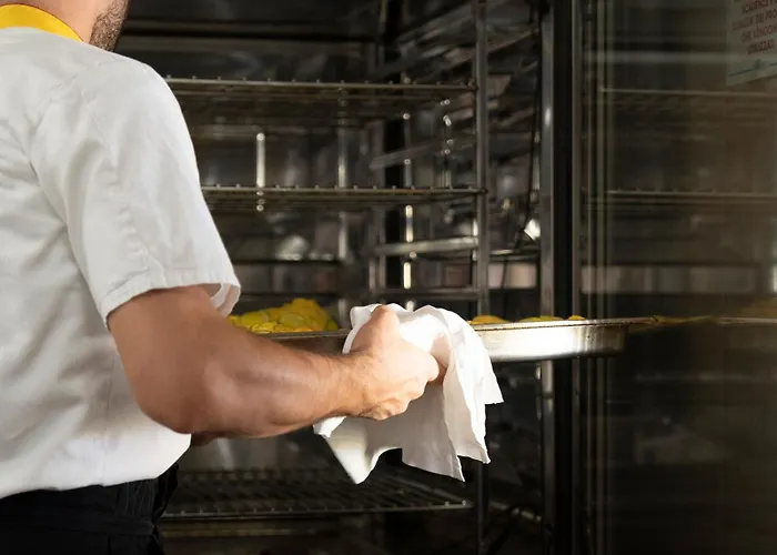 Park & Dependance Con Otel 3*