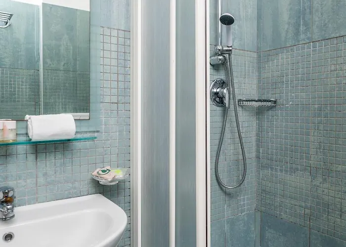 Otel Park & Dependance Con 3*